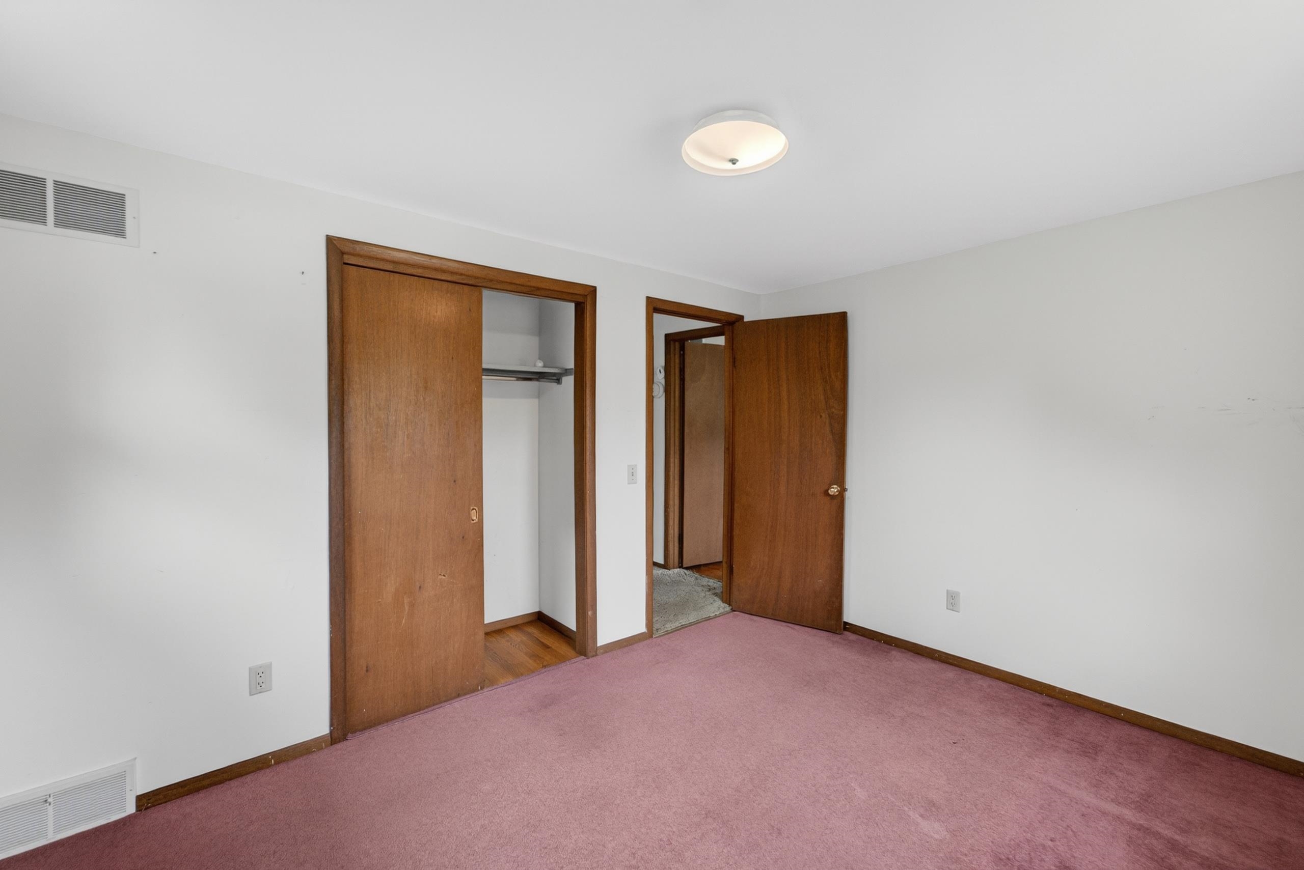 1605 Maple Street Middleton, WI 53562 - Photo 14 of 30
