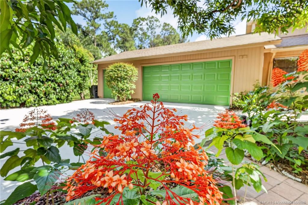 11145 Southwest Meadowlark Circle Stuart, FL 34997 - Photo 6 of 107