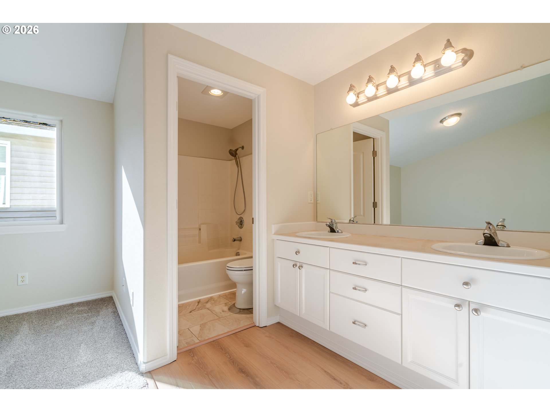 3804 Goldfish Farm Road Southeast Albany, OR 97322 - Photo 18 of 37