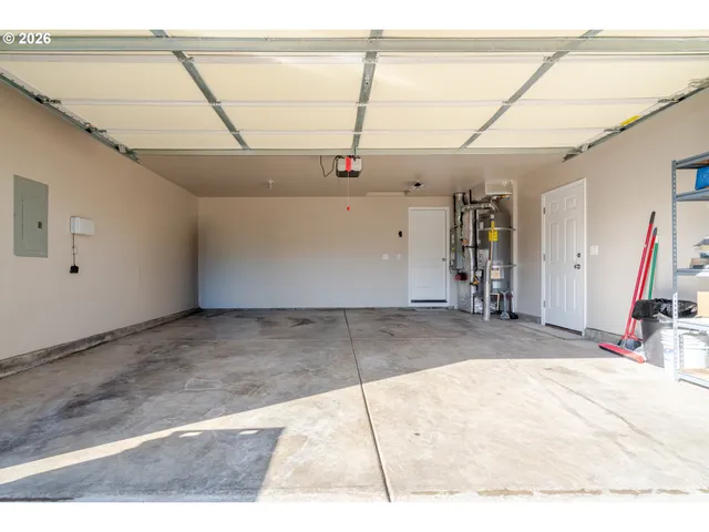 $429,900 | 3804 Goldfish Farm Road Southeast, Albany, OR 97322