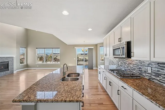 $800,000 | Undisclosed Address, Erie, CO 80516