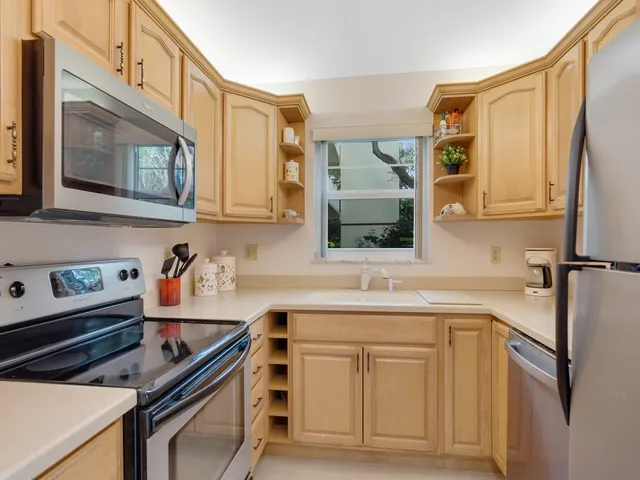 $3,500 | 5400 Florida A1A, Unit D4, Indian River Shores, FL 32963