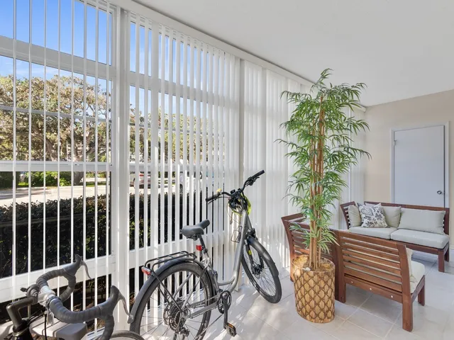 $3,500 | 5400 Florida A1A, Unit D4, Indian River Shores, FL 32963