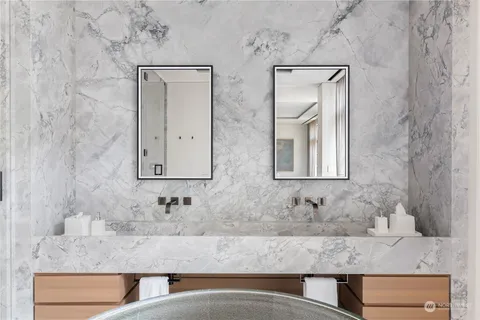 $7,450,000 | 5505 Lake Washington Boulevard Northeast, Unit 1D, Kirkland, WA 98033