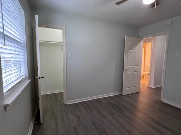 $1,200 | 4721 9th Street, Unit A, Bacliff, TX 77518