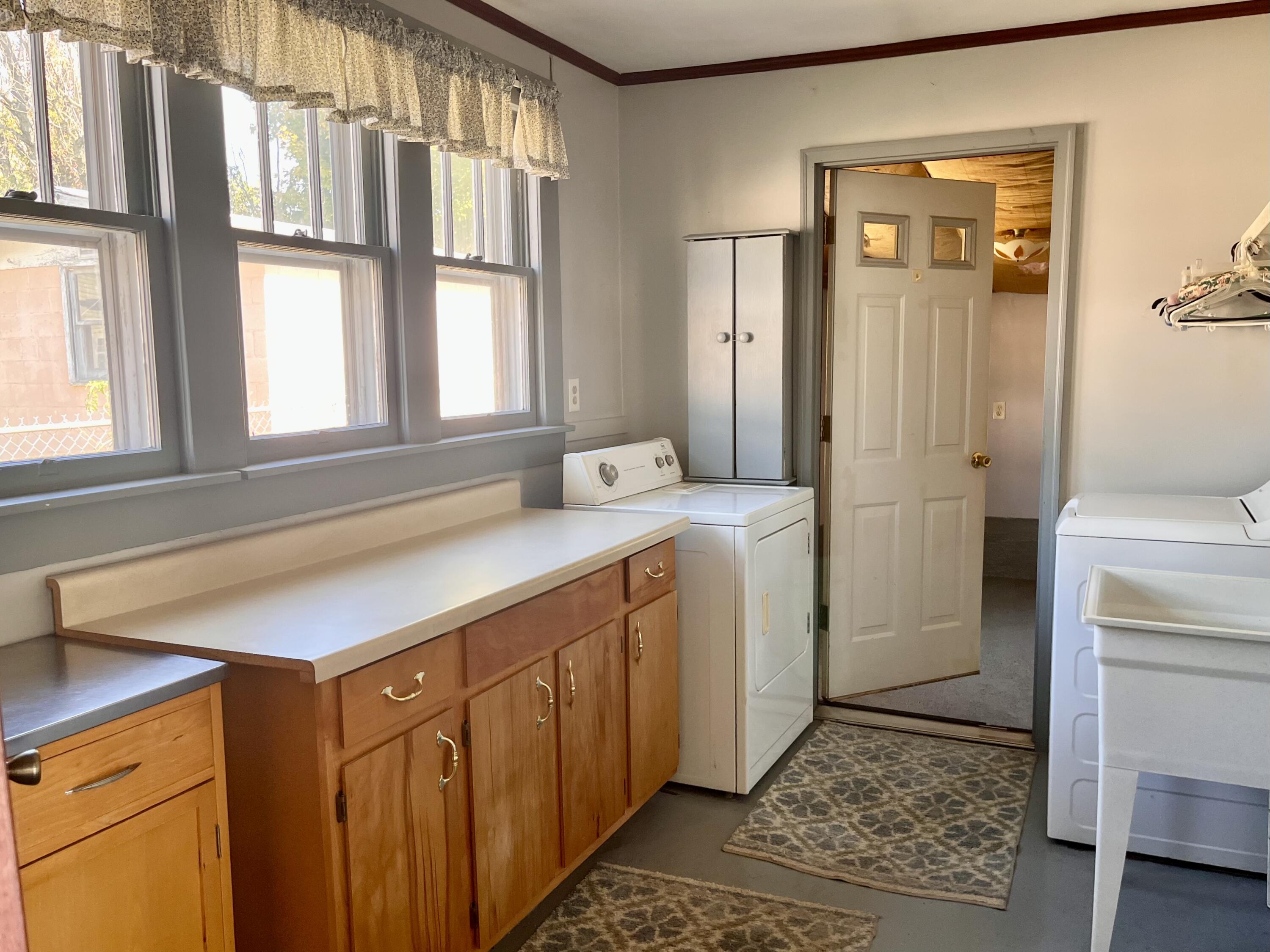 417 2nd Avenue Hampton, TN 37658 - Photo 35 of 44 IMG_5173