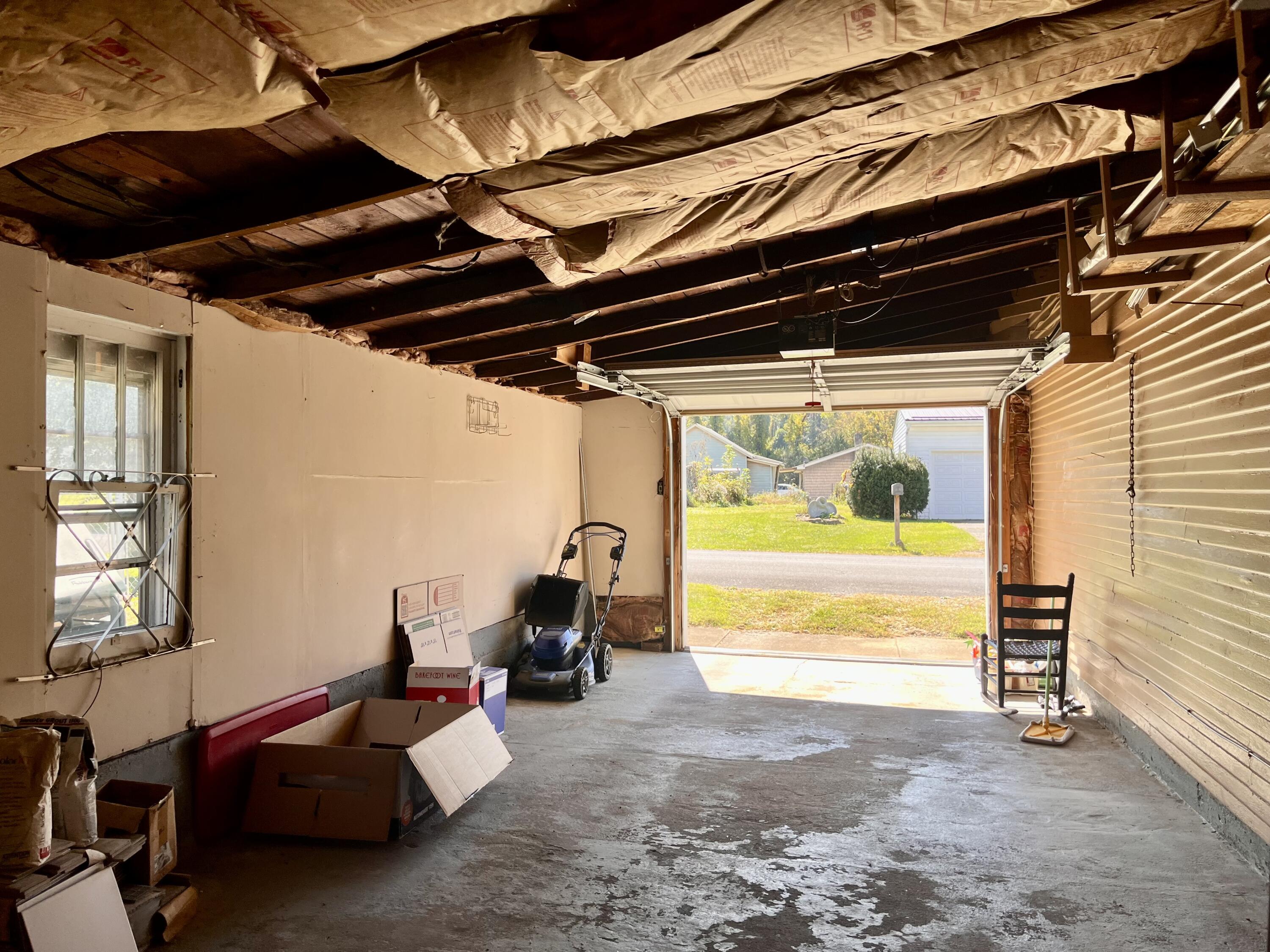 417 2nd Avenue Hampton, TN 37658 - Photo 39 of 44 IMG_5176