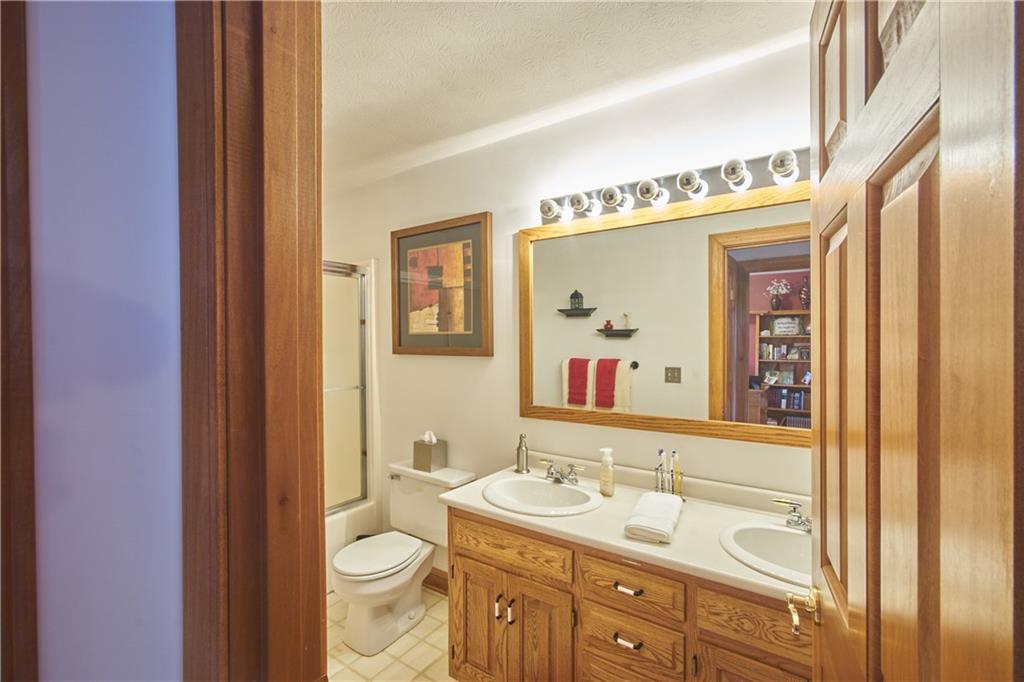6311 Red Fox Road Pendleton, IN 46064 - Photo 33 of 60