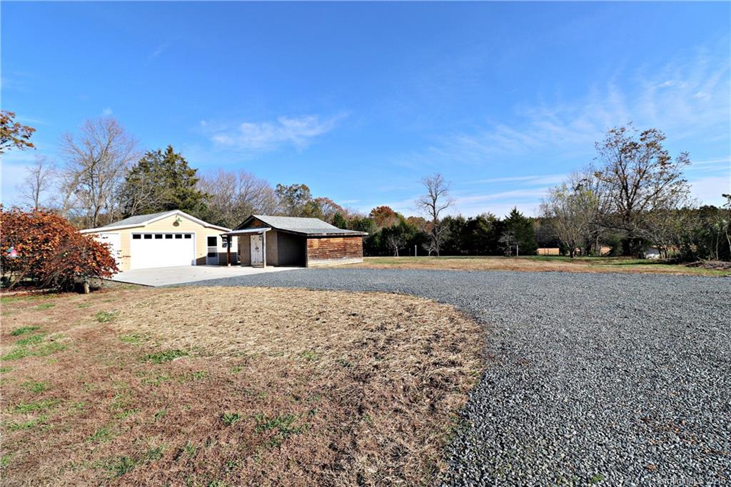 6477 Mt Pleasant Road South Concord, NC 28025 - Photo 3 of 29 Gallery Image 3