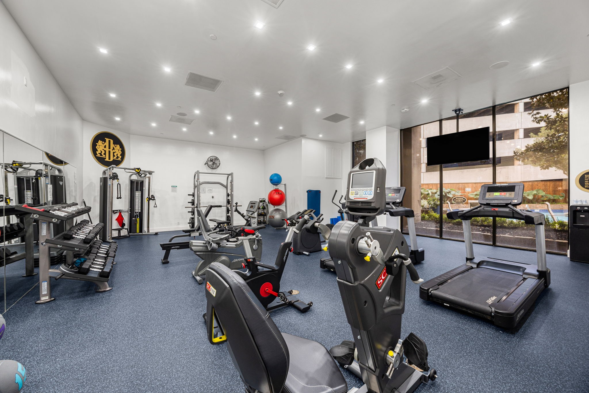 3350 McCue Road, Unit 2302 Houston, TX 77056 - Photo 24 of 35 State of the art on-site gym with both cardio and weight equipment.