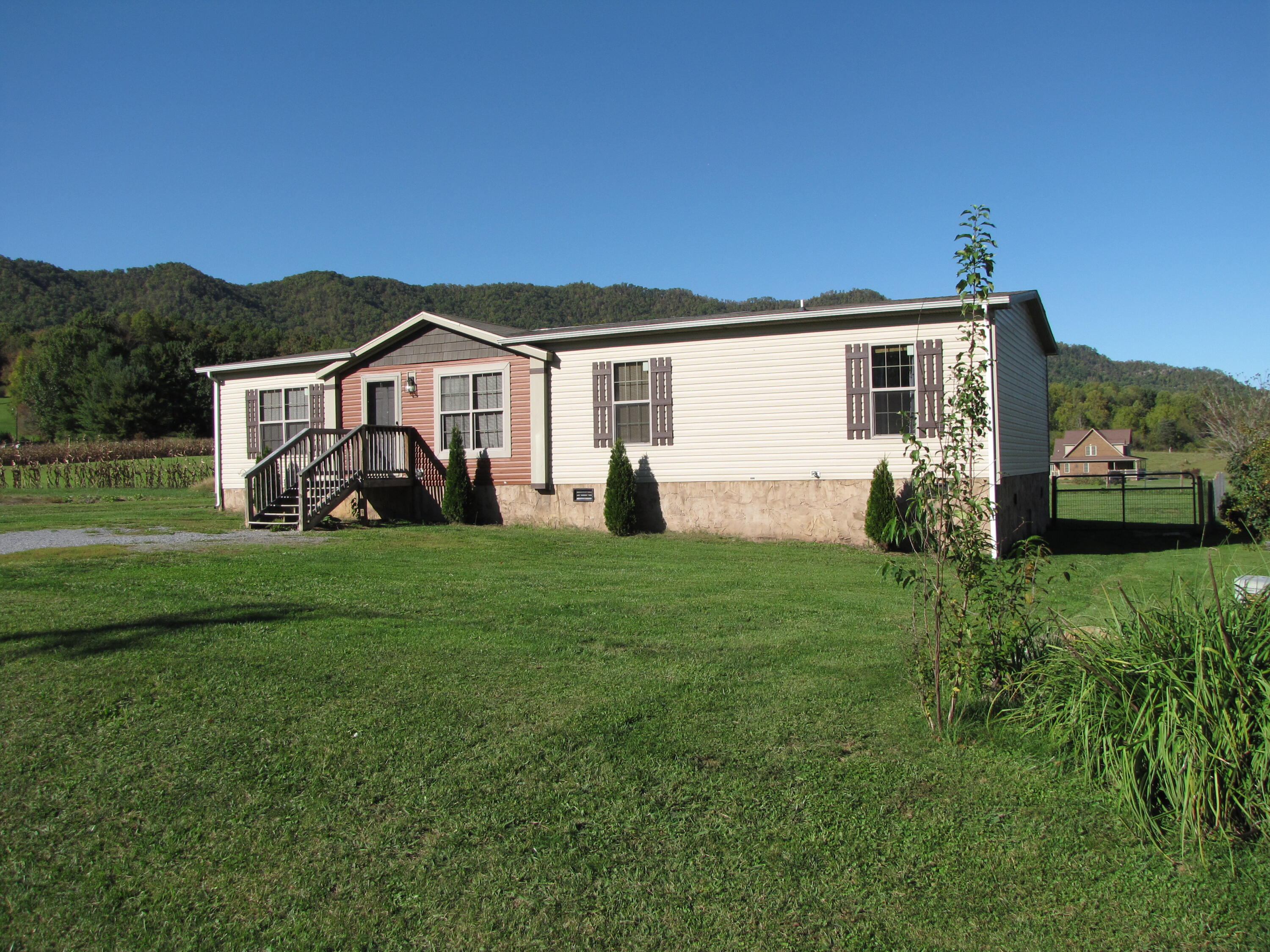 3341 Gap Creek Road Hampton, TN 37658 - Photo 1 of 16 IMG_0417