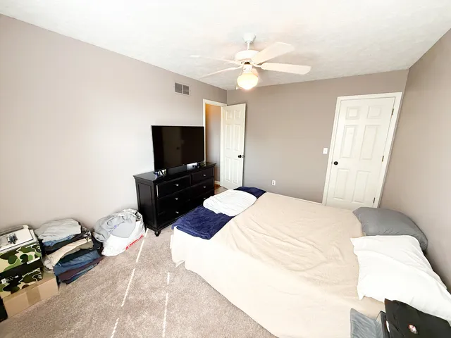 $339,900 | 1806 Trails Drive, Urbana, IL 61802