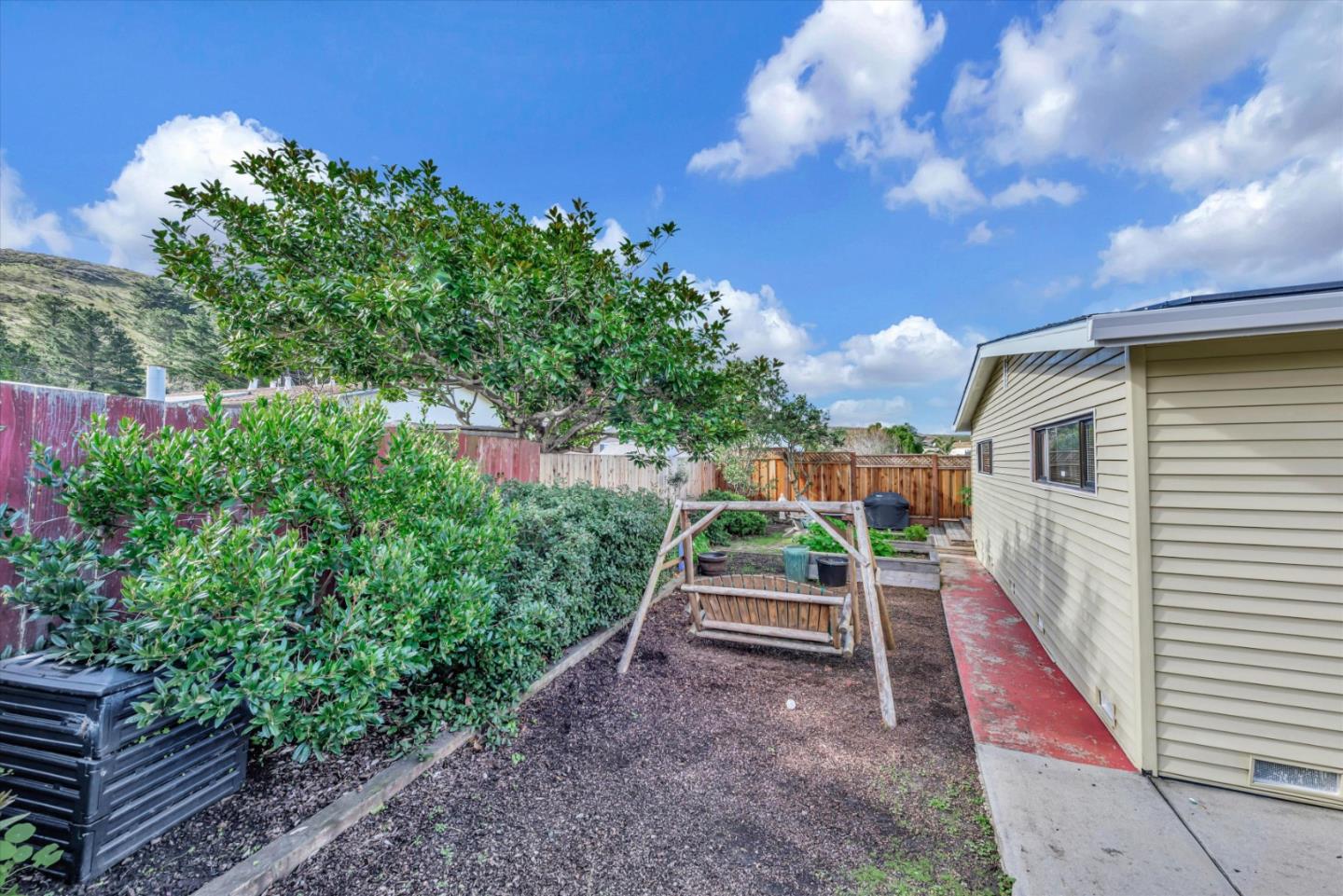 316 Greenway Drive Pacifica, CA 94044 - Photo 34 of 43 a view of outdoor space and yard