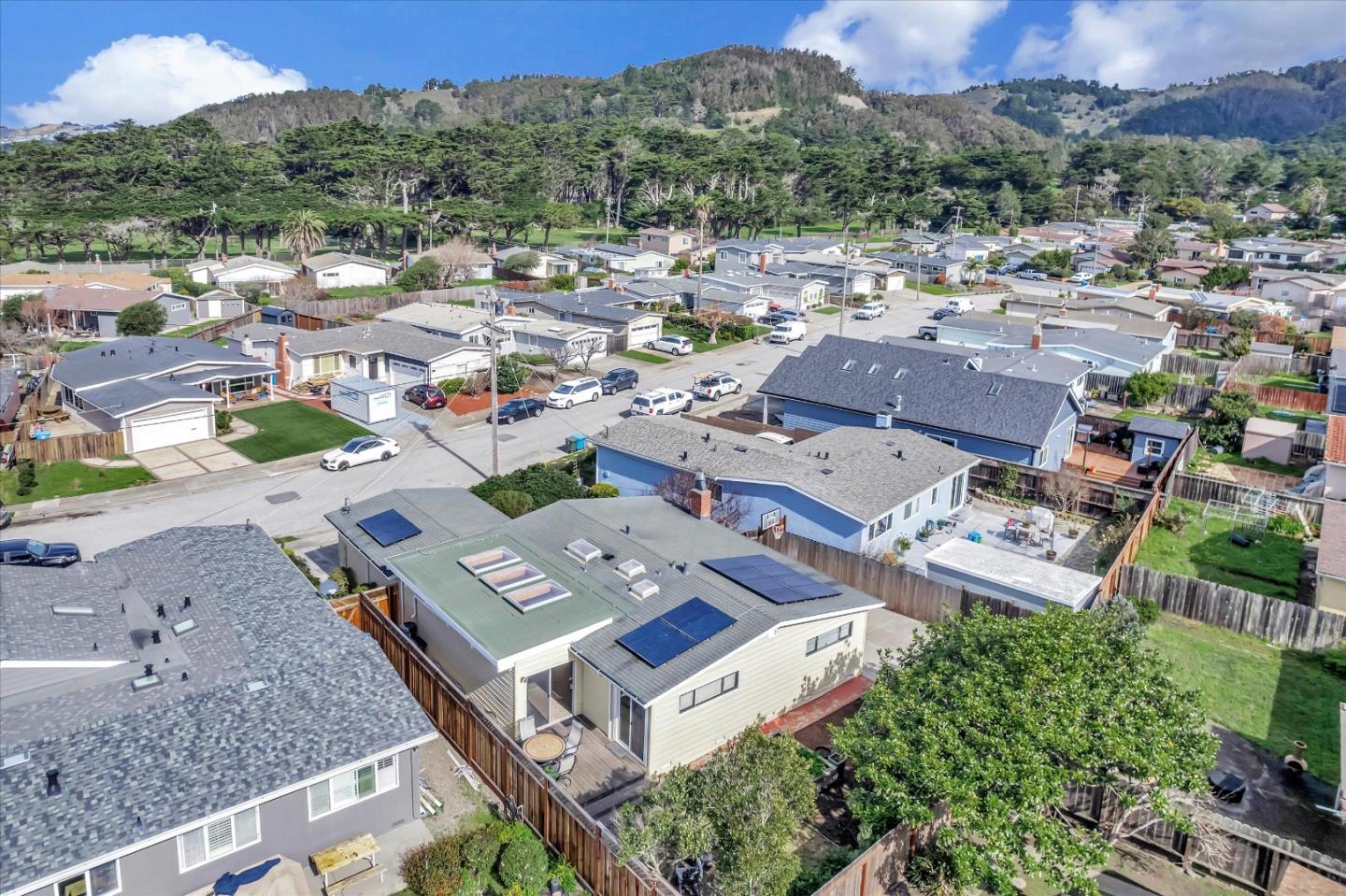 316 Greenway Drive Pacifica, CA 94044 - Photo 41 of 43 a view of a city