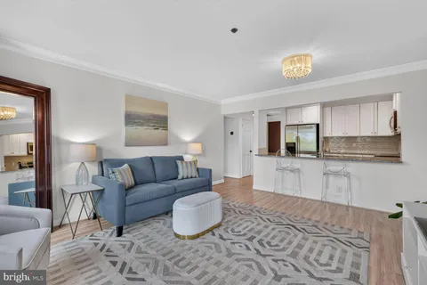 $549,900 | 125 North Lee Street, Unit DH407, Alexandria, VA 22314