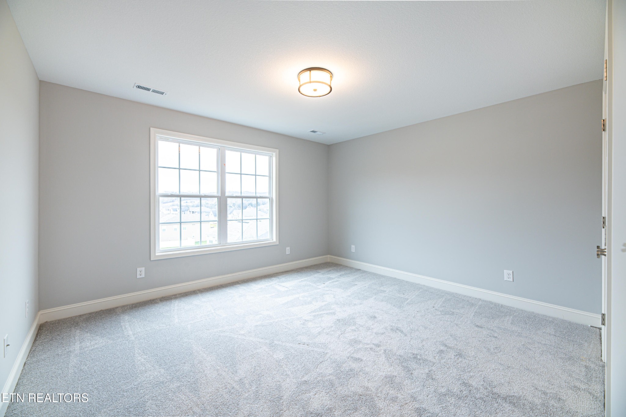 1663 Hickory Reserve Road Knoxville, TN 37932 - Photo 9 of 18 Gallery Image 9