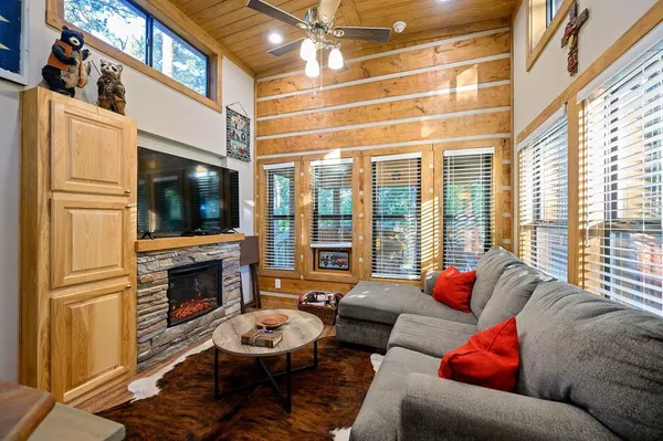 $650,000 | 396 Choate Road, Broken Bow, OK 74728