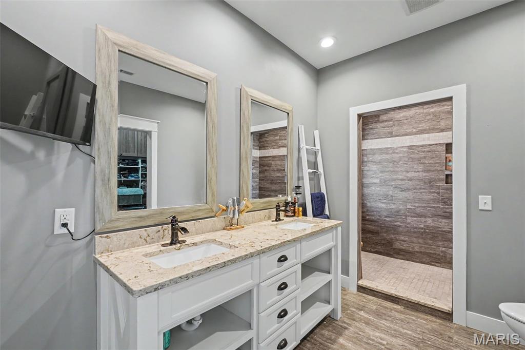 219 Fieth Road Troy, MO 63379 - Photo 55 of 90