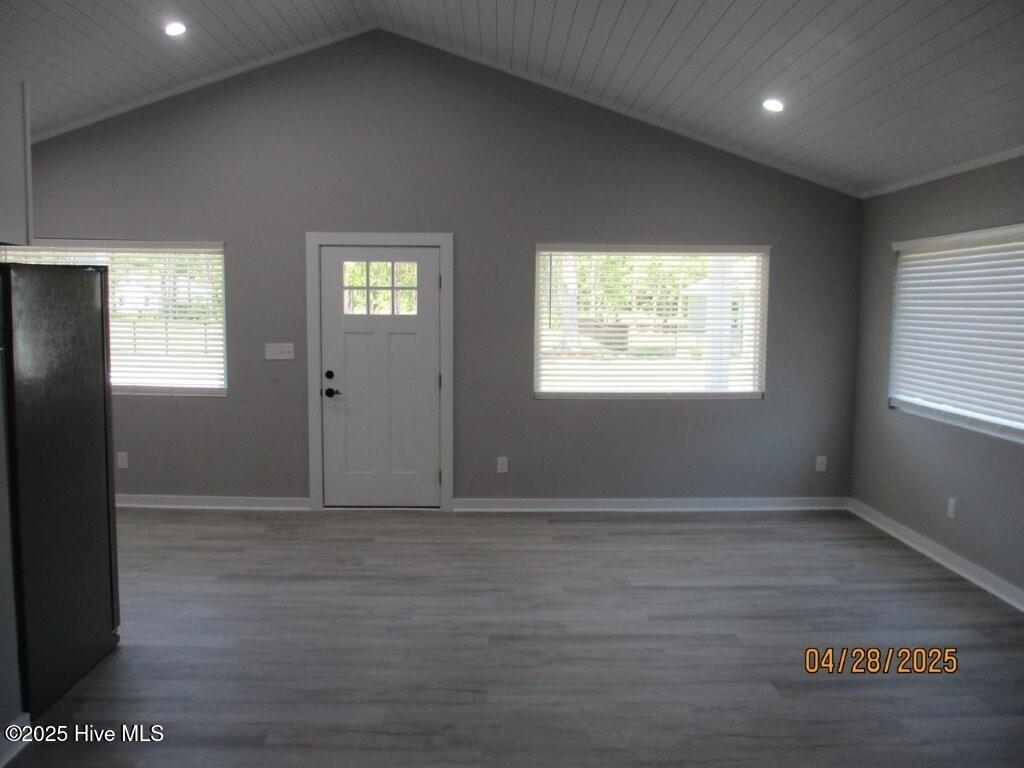 113 Long Pond Loop Swansboro, NC 28584 - Photo 5 of 28 5