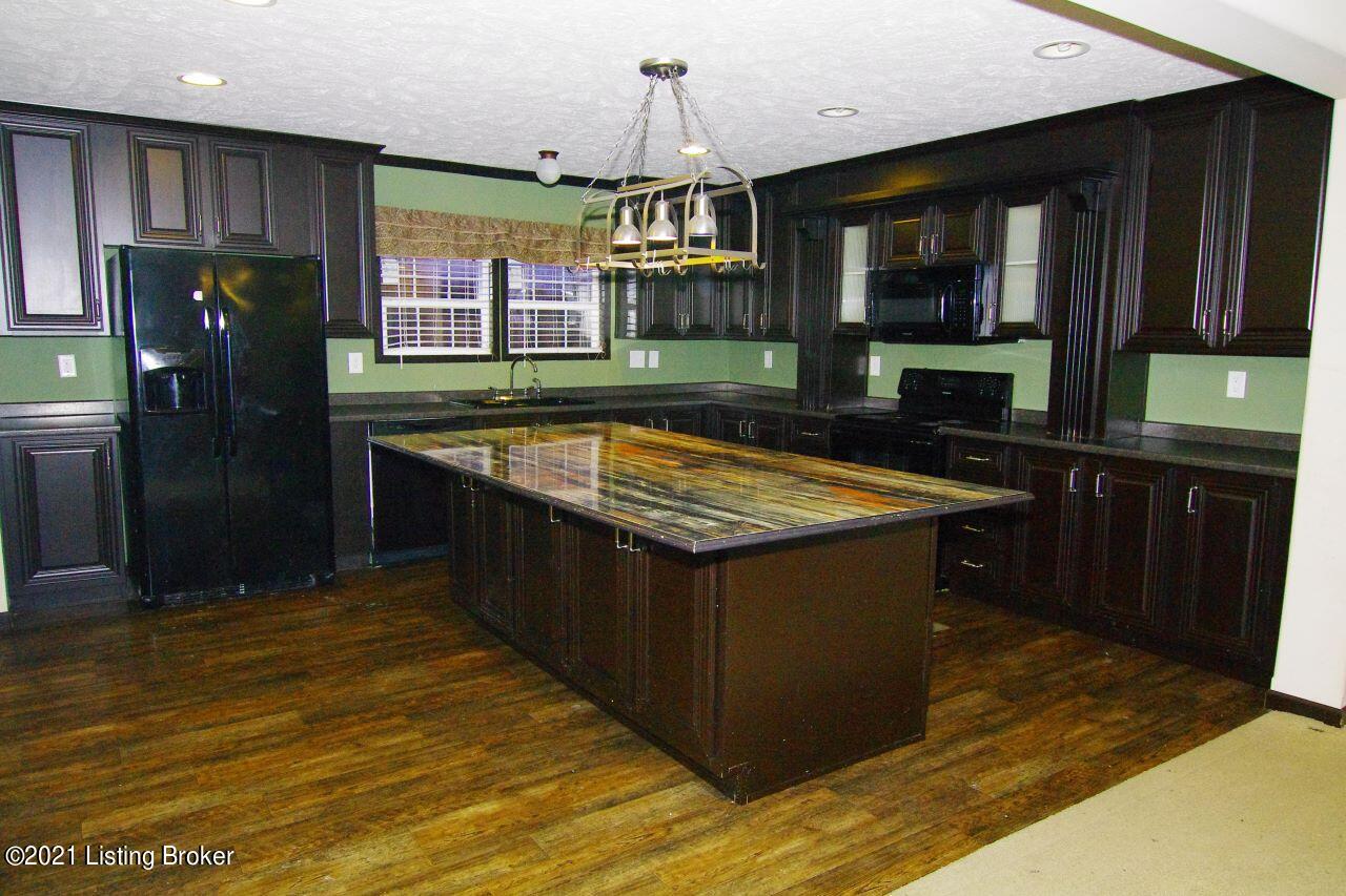 561 Padgett Road Elizabethtown, KY 42701 - Photo 2 of 29 IMGP9369 (2)
