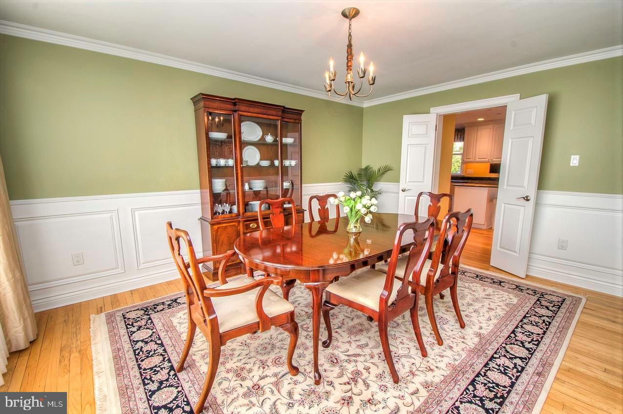 737 Knight Road Blue Bell, PA 19422 - Photo 11 of 28 Dining Room