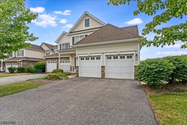 $649,000 | 28 Briar Court, Hamburg, NJ 07419