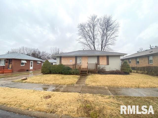 1502 Anna Road Pekin, IL 61554 - Photo 13 of 20 Gallery Image 13