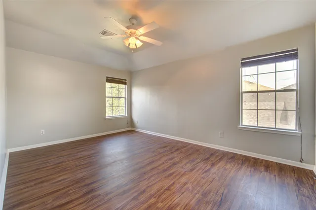 $2,895 | 5527 Gatesprings Lane, Sugar Land, TX 77479