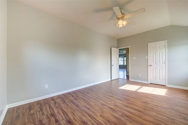 $2,895 | 5527 Gatesprings Lane, Sugar Land, TX 77479