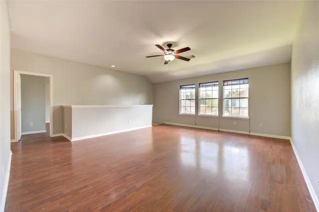 $2,895 | 5527 Gatesprings Lane, Sugar Land, TX 77479