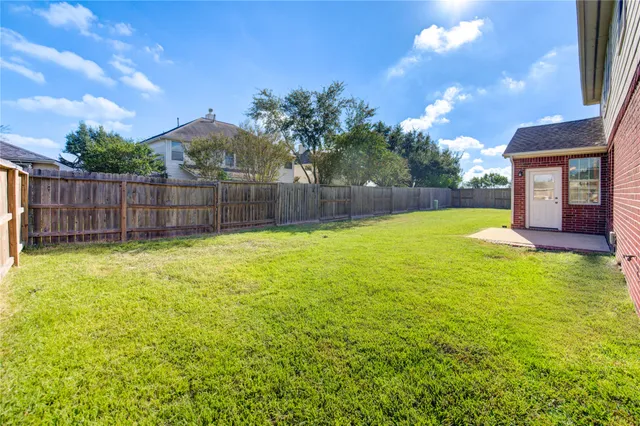 $2,895 | 5527 Gatesprings Lane, Sugar Land, TX 77479