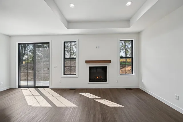 $358,900 | 305 Willow Street, Pardeeville, WI 53954