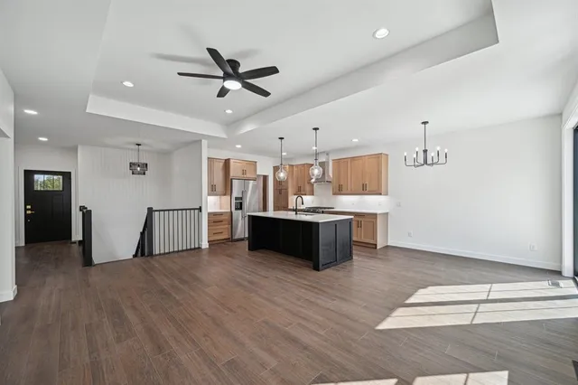 $358,900 | 305 Willow Street, Pardeeville, WI 53954