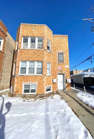 $1,400 | 5214 West Deming Place, Unit 2R, Chicago, IL 60639