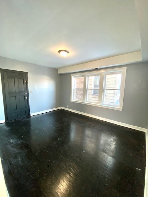 5214 West Deming Place, Unit 2R Chicago, IL 60639 - Photo 7 of 23