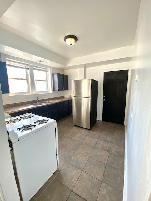 5214 West Deming Place, Unit 2R Chicago, IL 60639 - Photo 8 of 23