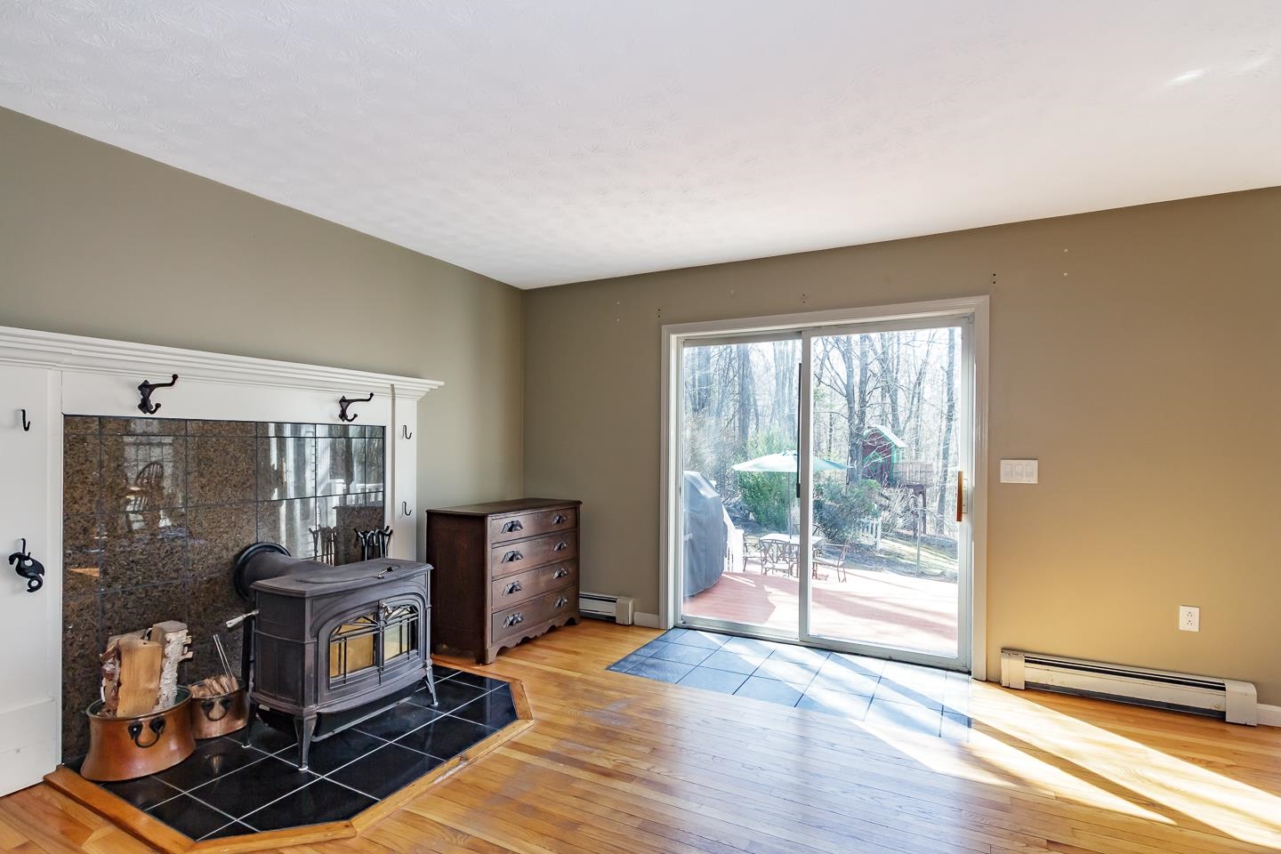 1 Nightingale Road Brookline, NH 03033 - Photo 17 of 44
