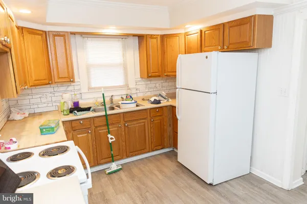 a view of a room with storage and utility