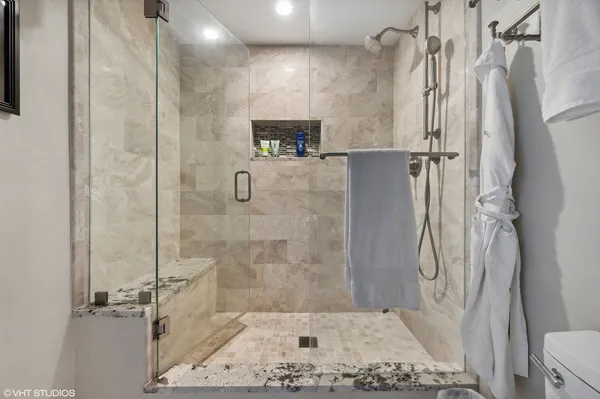 $499,900 | 6 South Laflin Street, Unit 807S, Chicago, IL 60607