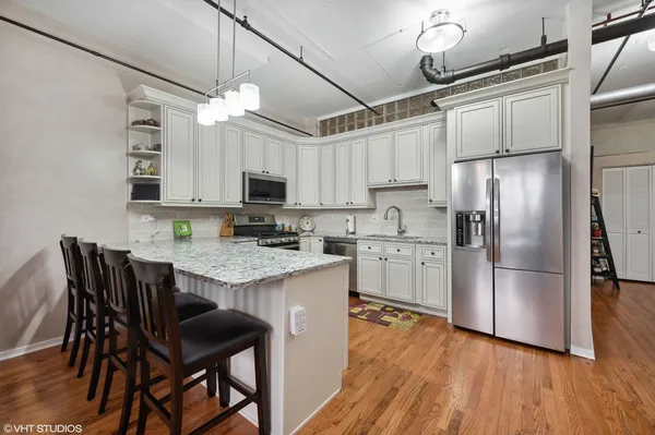 $499,900 | 6 South Laflin Street, Unit 807S, Chicago, IL 60607