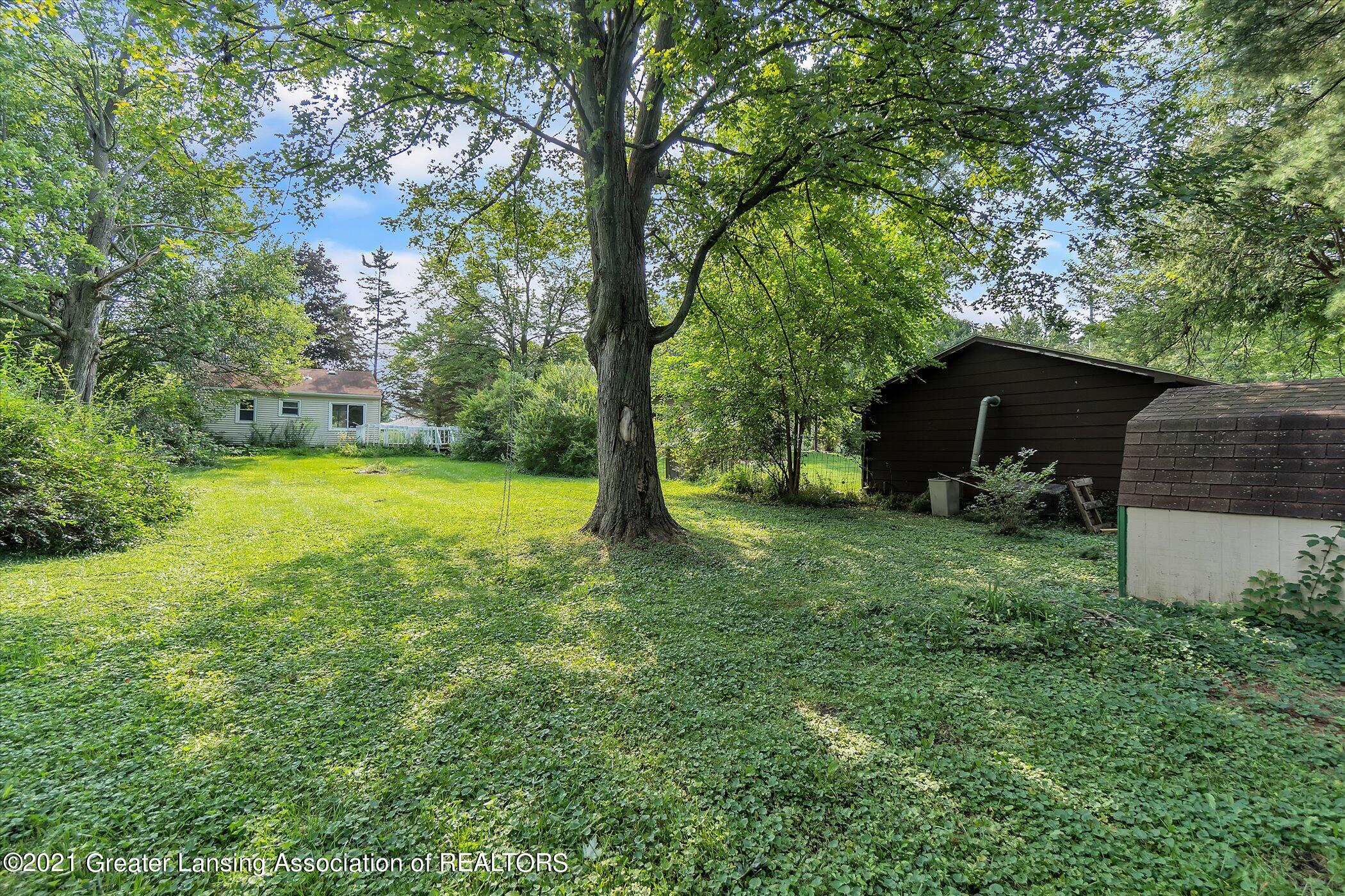 6532 Sommerset Road Lansing, MI 48911 - Photo 36 of 37 36-6532-Sommerset-Rd-WindowStill-Real-Es