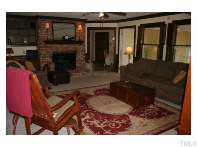 579 Oliver Road Kenly, NC 27542 - Photo 4 of 24 Gallery Image 4