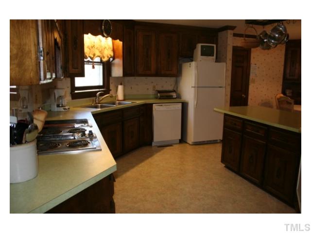 579 Oliver Road Kenly, NC 27542 - Photo 9 of 24 Gallery Image 9