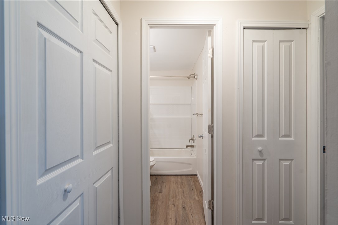 315 Solon Road, Unit 307 Chagrin Falls, OH 44022 - Photo 9 of 15 Hall with light hardwood / wood-style floors