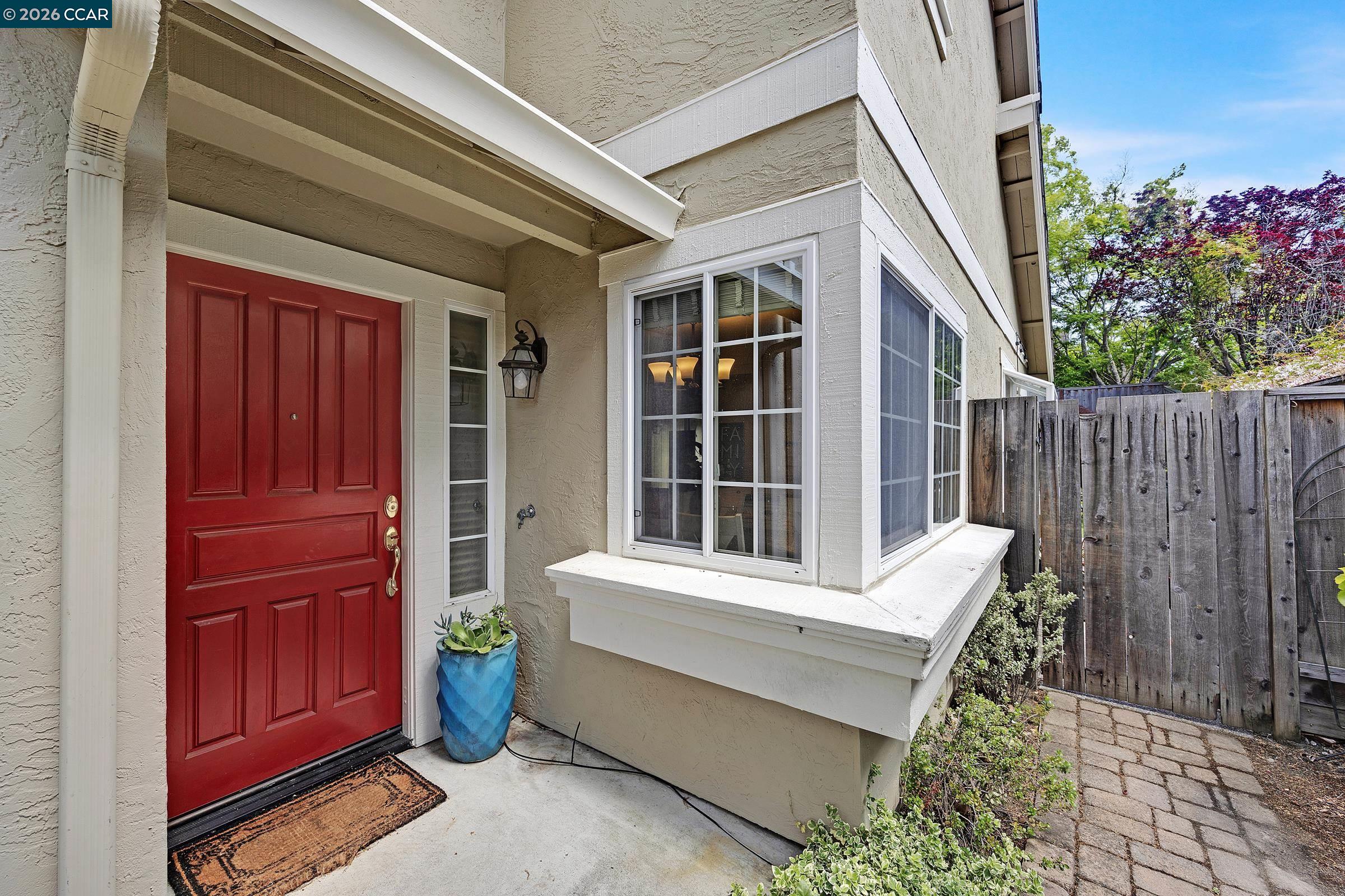 60 Rainbow Circle Danville, CA 94506 - Photo 7 of 36