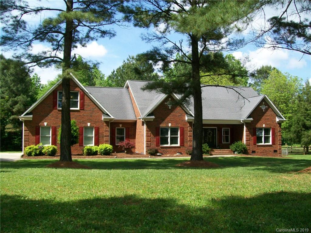 1250 Springlake Road York, SC 29745 - Photo 1 of 43