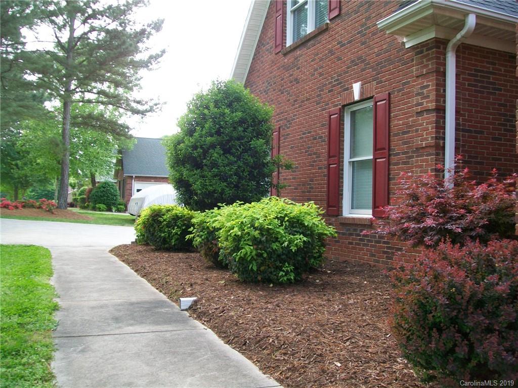 1250 Springlake Road York, SC 29745 - Photo 5 of 43