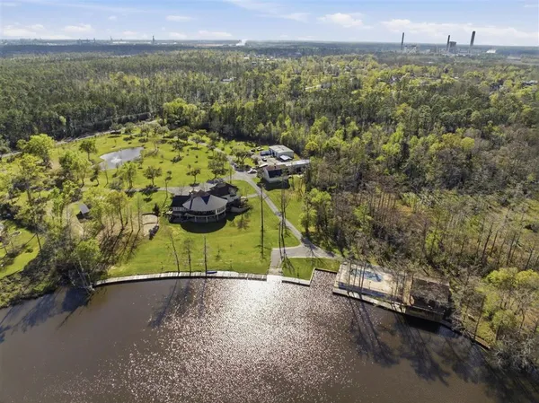 $3,250,000 | 1046 Hollis Road, Westlake, LA 70669