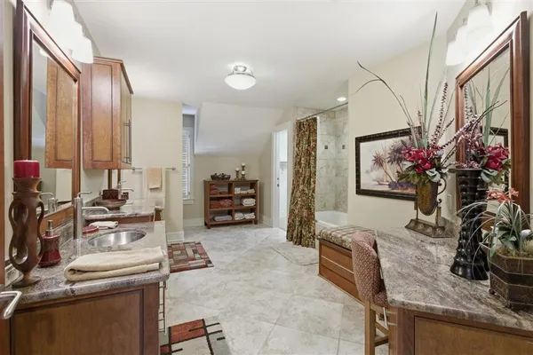 $3,250,000 | 1046 Hollis Road, Westlake, LA 70669