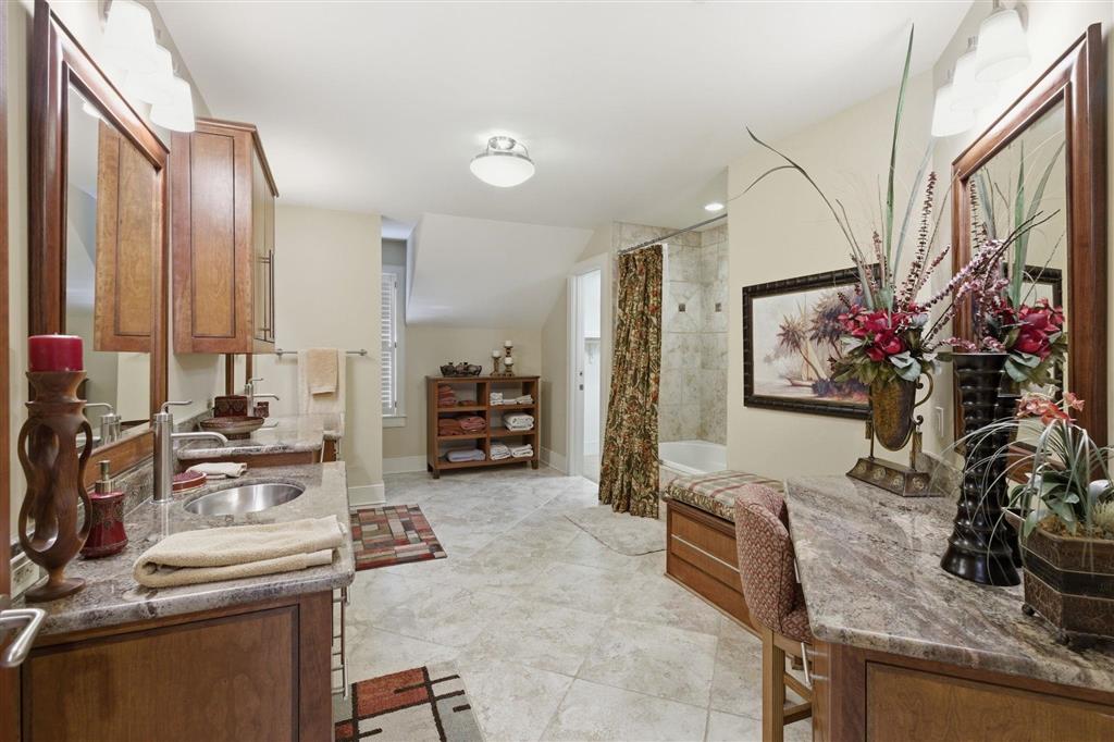 1046 Hollis Road Westlake, LA 70669 - Photo 34 of 73